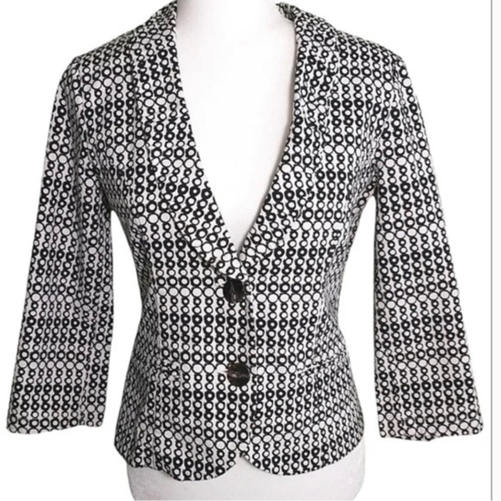 CAbi Black and White Fitted Blazer